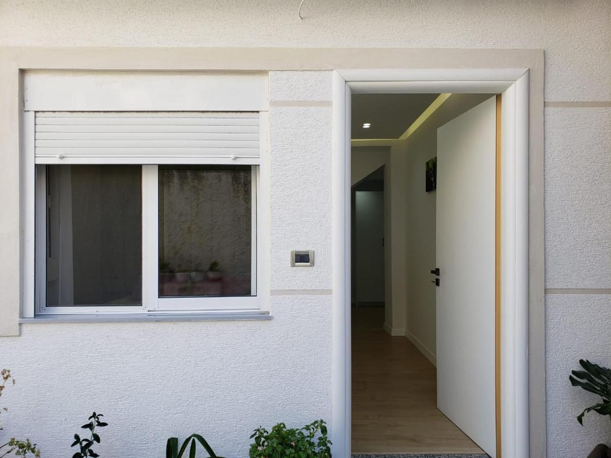 Loi Apartment Saranda Zewnętrze zdjęcie