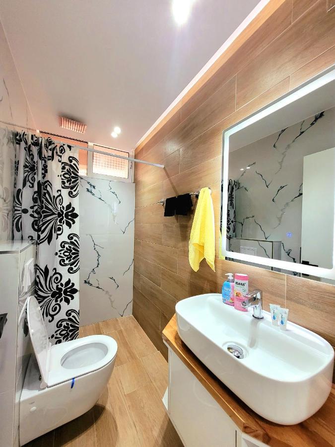 Loi Apartment Saranda Zewnętrze zdjęcie